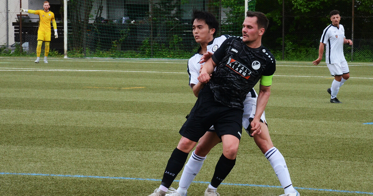 【試合結果　Verbandsliga第31節 vs TuS　07 Steinbach】